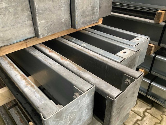 Draagarmstelling enkelzijdig 12 staanders - afbeelding 6 van  14