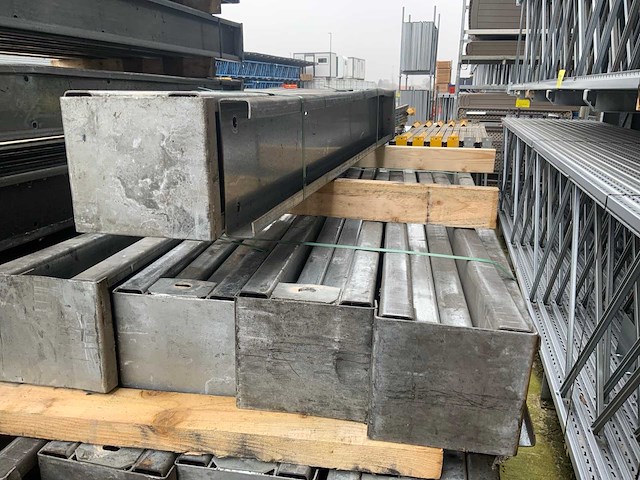 Draagarmstelling enkelzijdig 12 staanders - afbeelding 14 van  14