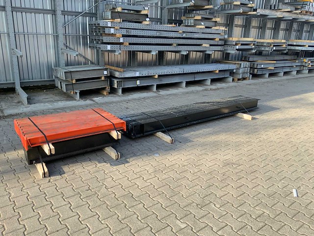 Draagarmstelling enkelzijdig 4x16 - afbeelding 10 van  13