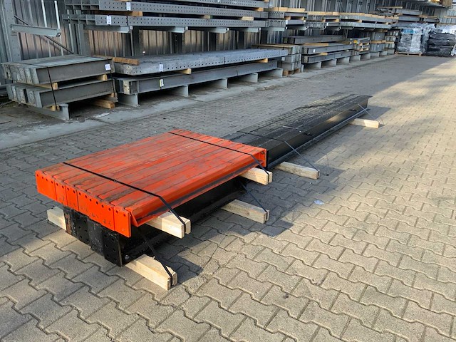 Draagarmstelling enkelzijdig 4x16 - afbeelding 10 van  12