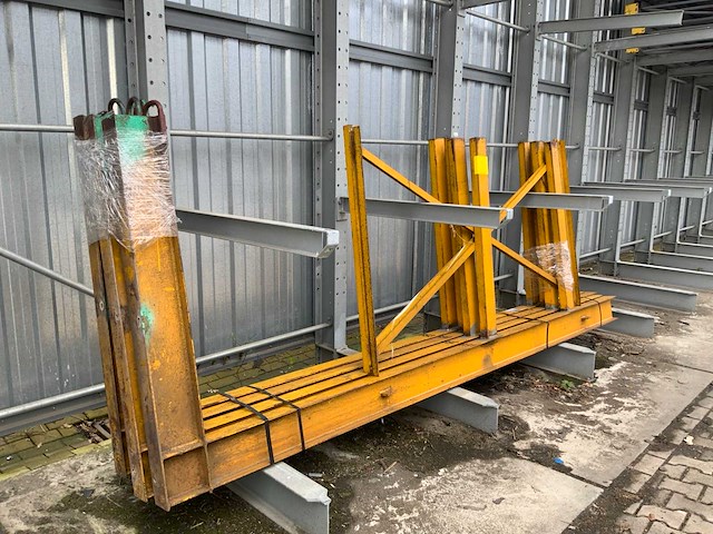 Draagarmstelling enkelzijdig 4x8 - afbeelding 5 van  6