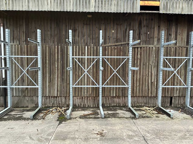 Draagarmstelling enkelzijdig 4x8 - afbeelding 12 van  16