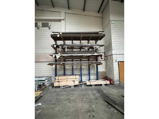 Draagarmstelling enkelzijdig 6 staanders - afbeelding 1 van  14