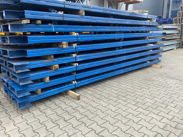 Draagarmstelling enkelzijdig 6 staanders - afbeelding 11 van  12