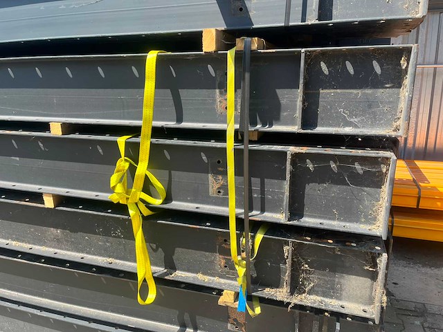Draagarmstelling enkelzijdig 6x18 - afbeelding 2 van  16