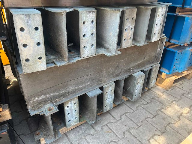Draagarmstelling enkelzijdig 6x18 - afbeelding 6 van  26