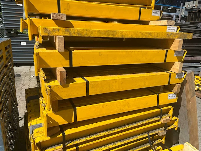 Draagarmstelling enkelzijdig 6x18 - afbeelding 4 van  19