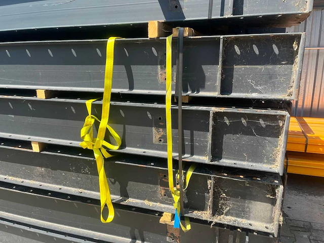 Draagarmstelling enkelzijdig 6x18 - afbeelding 2 van  16