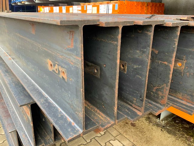 Draagarmstelling enkelzijdig 6x30 - afbeelding 1 van  2