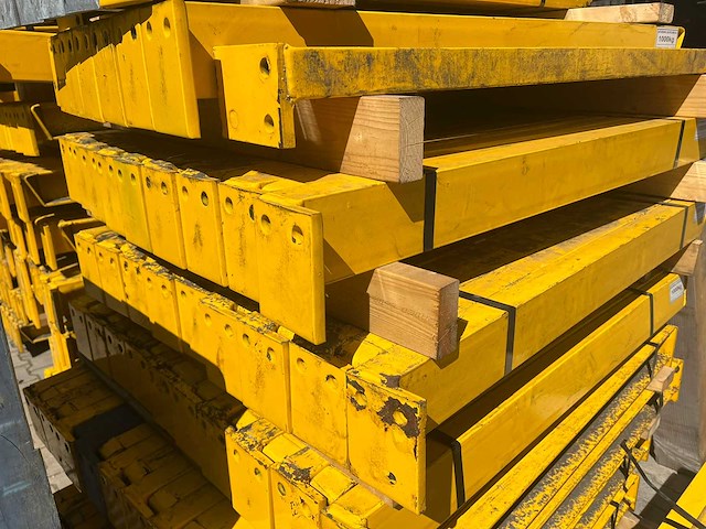 Draagarmstelling enkelzijdig 8x24 - afbeelding 8 van  19