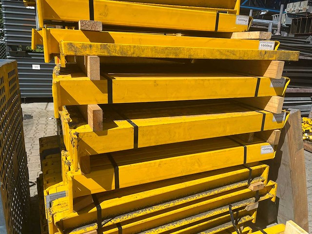 Draagarmstelling enkelzijdig 8x24 - afbeelding 3 van  19