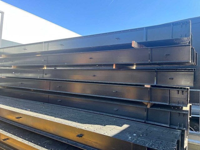 Draagarmstelling enkelzijdig 8x24 - afbeelding 17 van  18
