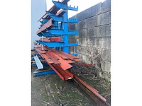 Draagarmstelling inclusief inhoud - afbeelding 3 van  3