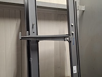 Draagarmstelling, overtoom - afbeelding 4 van  5