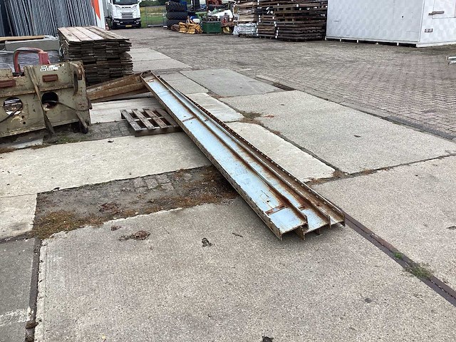 Draagarmstelling - afbeelding 3 van  8
