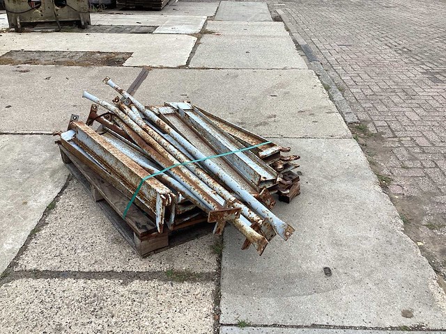 Draagarmstelling - afbeelding 6 van  8