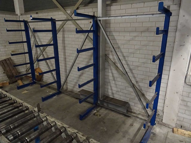 Draagarmstelling - afbeelding 1 van  2