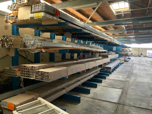 Draagarmstelling - afbeelding 1 van  4