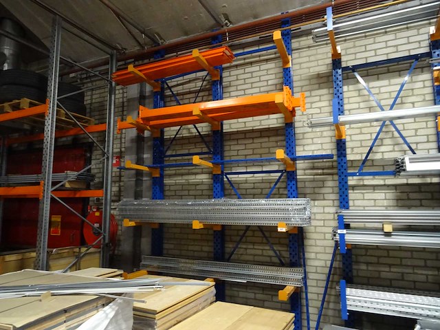 Draagarmstelling - afbeelding 1 van  2