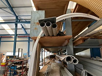 Draagarmstelling - afbeelding 8 van  10