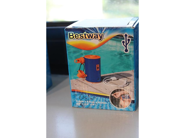 Draagbare usb-pompjes bestway. - afbeelding 2 van  2