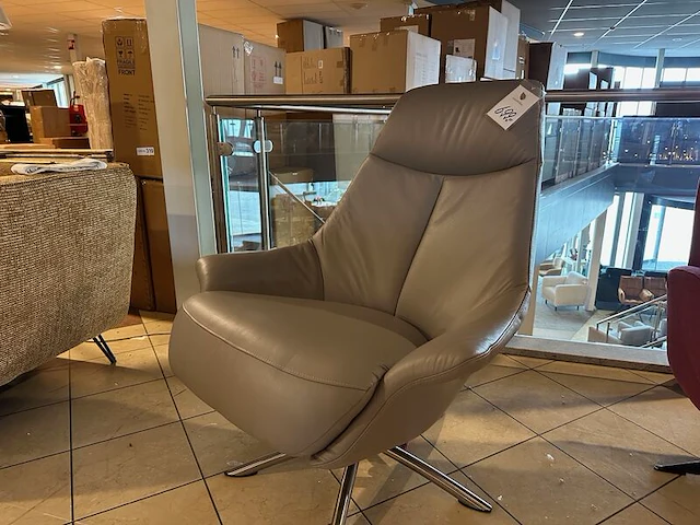 Draai fauteuil knudsen, grijs - afbeelding 1 van  5