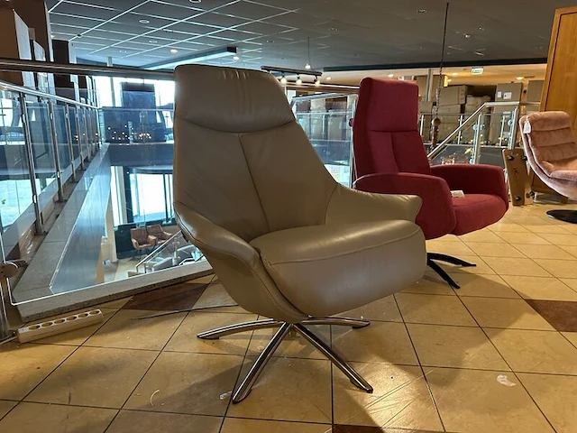 Draai fauteuil knudsen, grijs - afbeelding 2 van  5