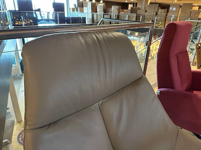 Draai fauteuil knudsen, grijs - afbeelding 4 van  5