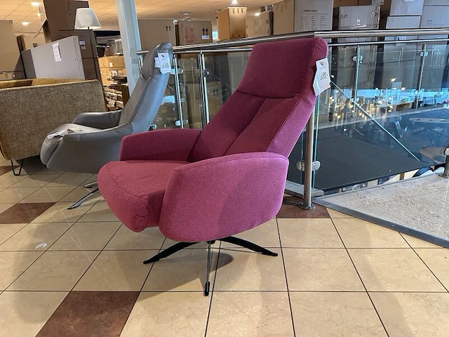 Draai fauteuil knudsen, rose / paars - afbeelding 2 van  7