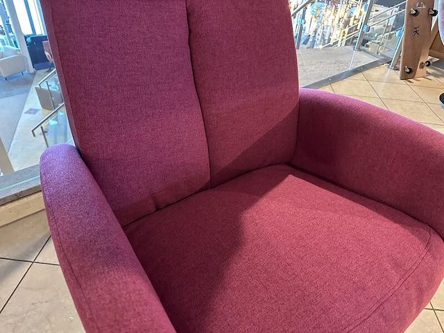 Draai fauteuil knudsen, rose / paars - afbeelding 3 van  7