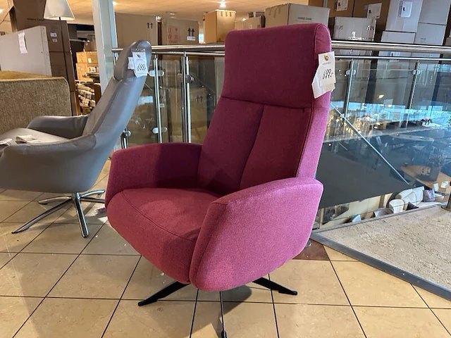 Draai fauteuil knudsen, rose / paars - afbeelding 6 van  7