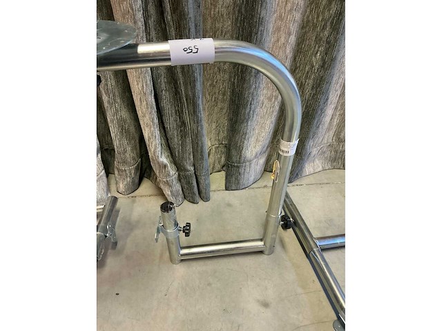 Draaibaar tafelonderstel (3x) - afbeelding 3 van  4