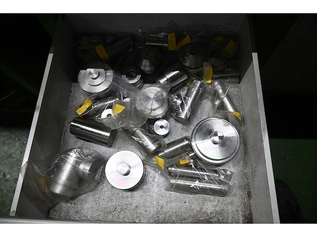 Draaibank gereedschap set inclusief hagro 3-delige werkbank - afbeelding 25 van  27