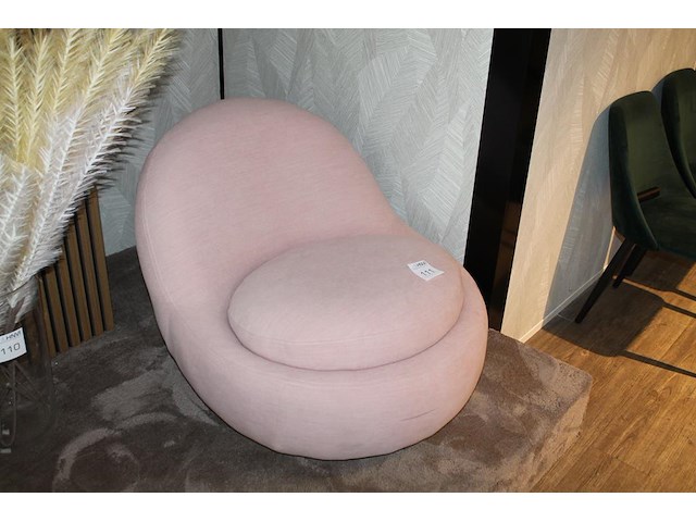 Draaibare design fauteuil sofacompany babette roze. diameter 95 cm - afbeelding 1 van  4