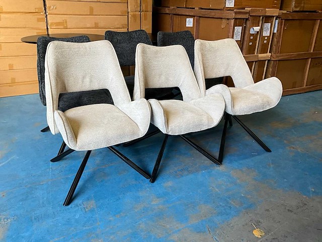 Draaibare eetkamerstoel (6x) - afbeelding 1 van  12