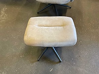 Draaibare fauteuil met voetsteun - afbeelding 1 van  8
