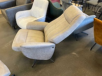 Draaibare fauteuil met voetsteun - afbeelding 6 van  8