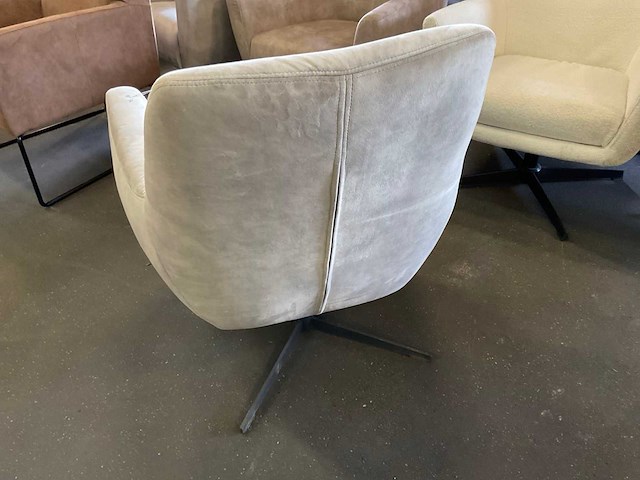 Draaibare fauteuil - afbeelding 4 van  5