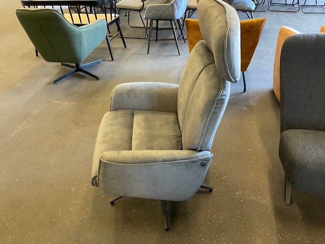 Draaibare fauteuil - afbeelding 1 van  5