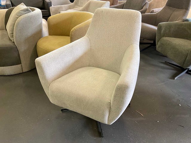 Draaibare fauteuil - afbeelding 1 van  5