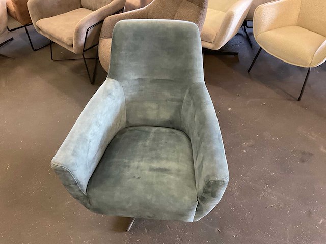 Draaibare fauteuil - afbeelding 1 van  4