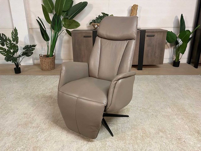 Draaibare leren relax fauteuil - afbeelding 4 van  7
