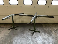Draaibare werktafel - hoogte / lengte armen verstelbaar (2x) - afbeelding 1 van  4