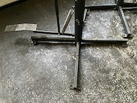 Draaibare werktafel - hoogte / lengte armen verstelbaar (2x) - afbeelding 5 van  5