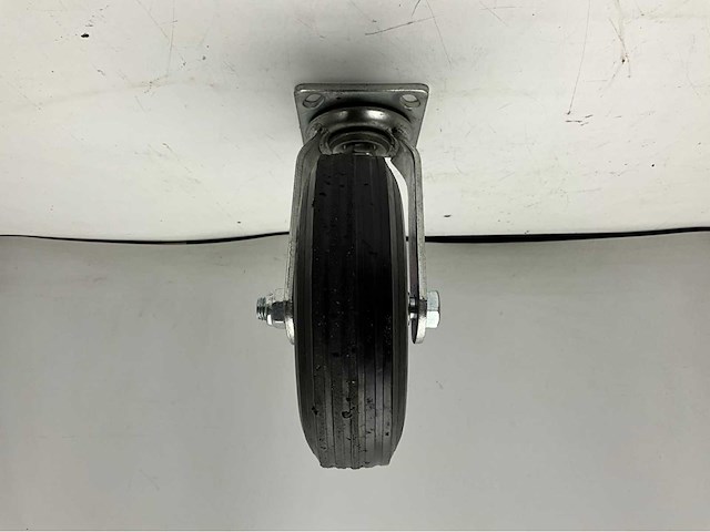 Draaibare wielen 8 x 2,50 mm (x8) - afbeelding 3 van  4