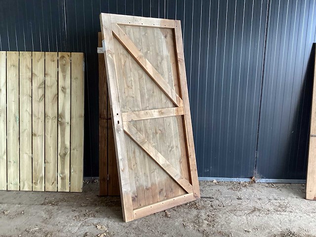 Draaideur tuinpoort - afbeelding 4 van  4