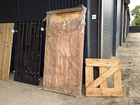 Draaideur tuinpoort - afbeelding 1 van  5