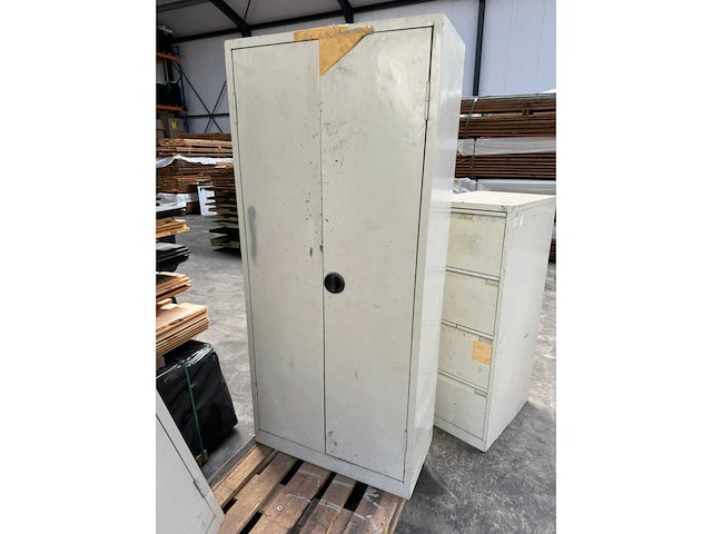 Draaideurkast - afbeelding 1 van  2