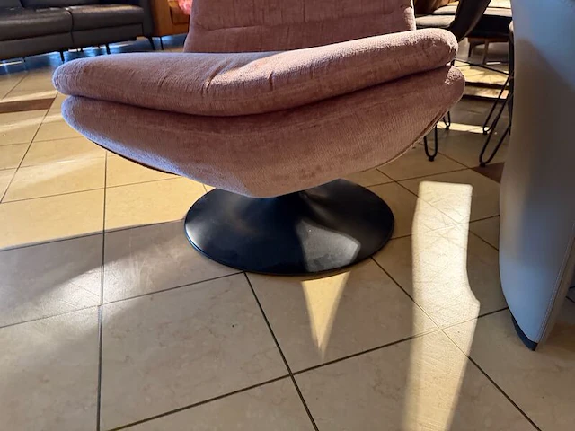 Draaifauteuil, design rosé - afbeelding 3 van  6