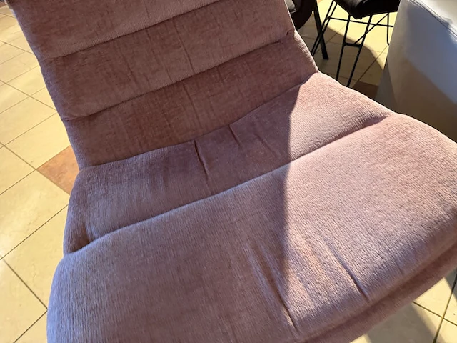 Draaifauteuil, design rosé - afbeelding 4 van  6